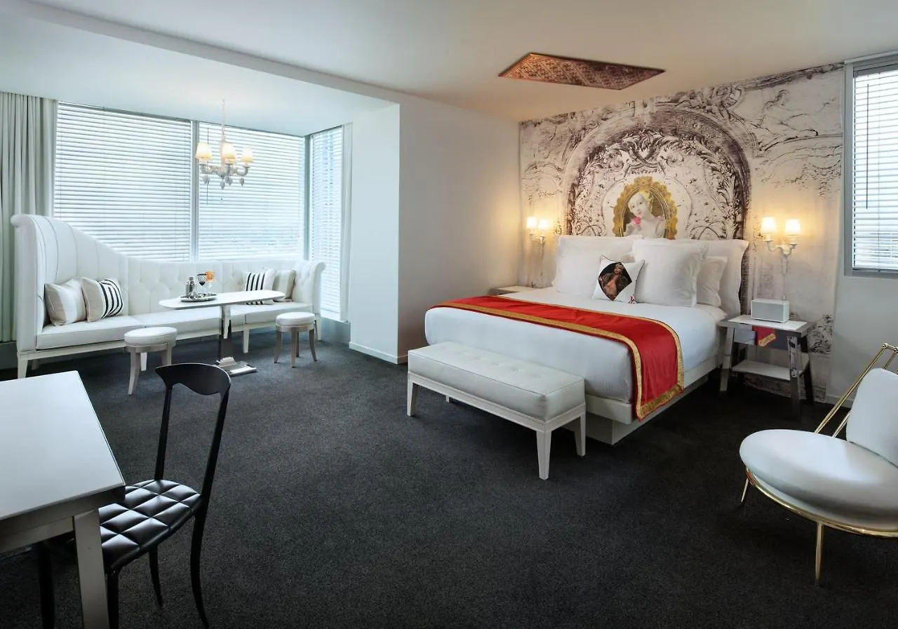 **** Rezort Sahara Las Vegas USA