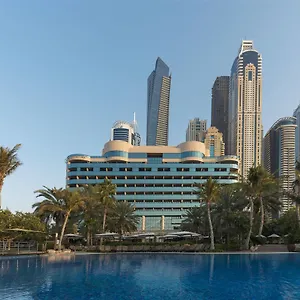 אתר נופש Le Meridien Mina Seyahi & Waterpark